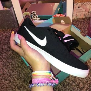Nike Shoes - women’s nike sb check solar cnvs 👟 Nike Shoes - women’s nike sb check solar cnvs 👟